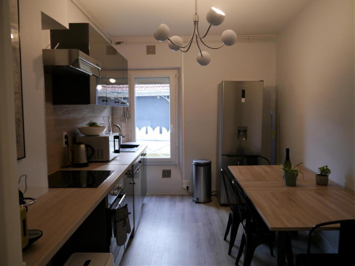 Appartement Le Flatiron - 4 Chambres تارْب المظهر الخارجي الصورة